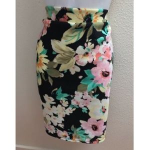 Black Floral Stretch Pencil Skirt Knee Length